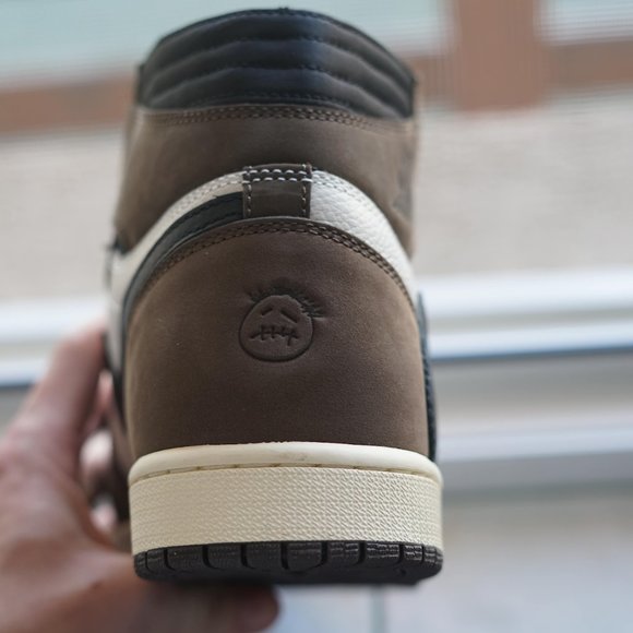 Air jordan 1 Travis Scott - Picture 7 of 8